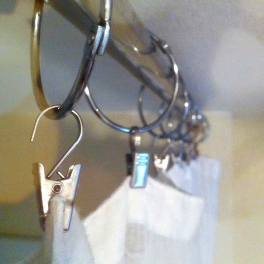 d-i-y shower curtain clips: easily removable